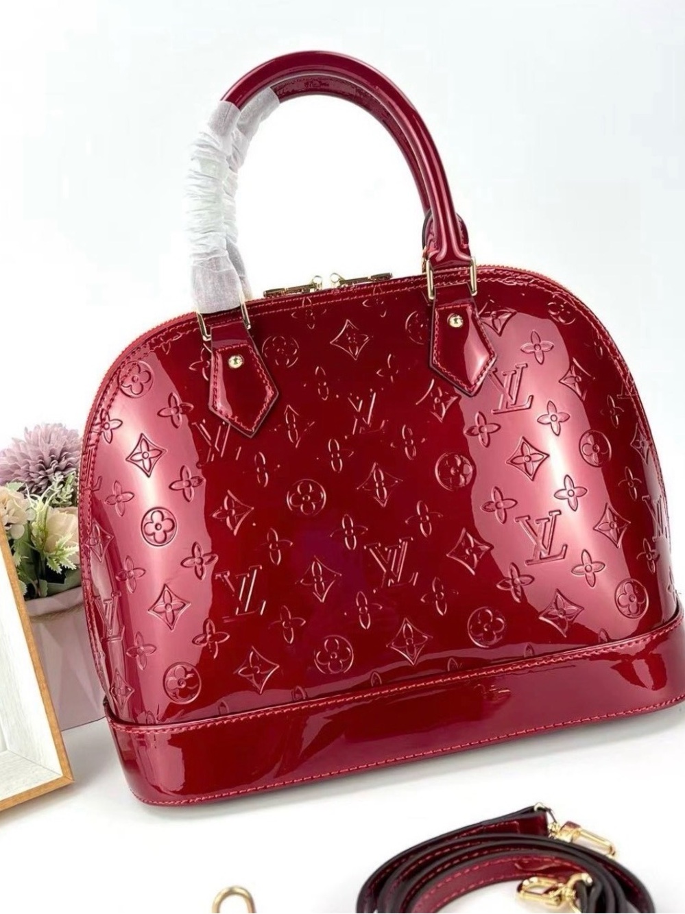 LV patent Alma